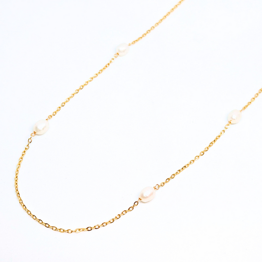 19.2Kt Gold Freshwater Pearl Necklace