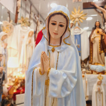 Load image into Gallery viewer, Our Lady of Fatima - Holm Oak - 23.6'' | 60cm
