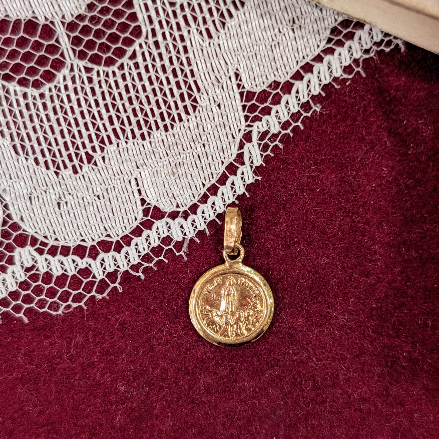 Gold medal - Our Lady of Fatima (Gold 19.2Kt)
