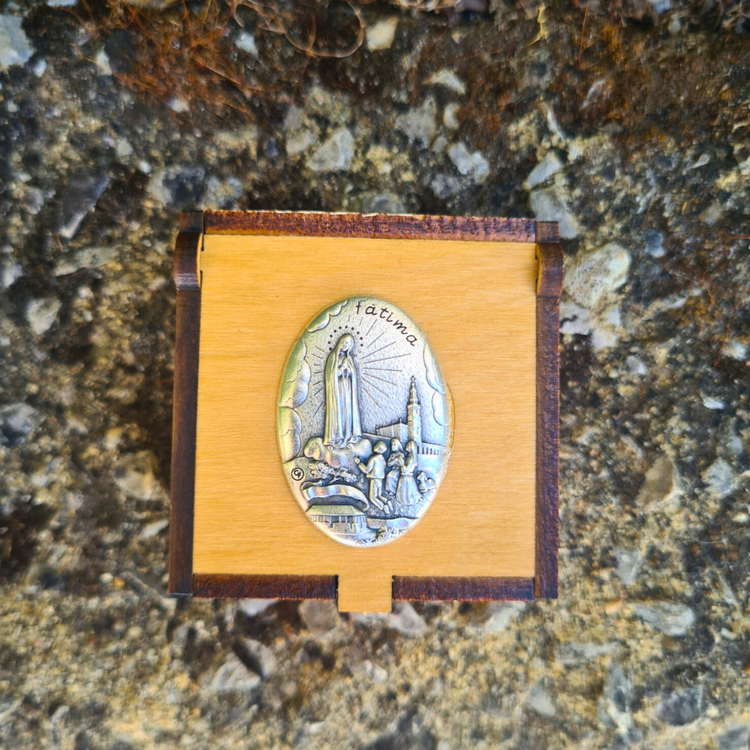 Olive Wood Rosary in Fatima Apparitions Wooden Keepsake Box