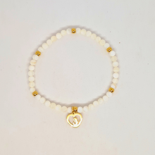 Load image into Gallery viewer, Our Lady Pearl Bracelet
