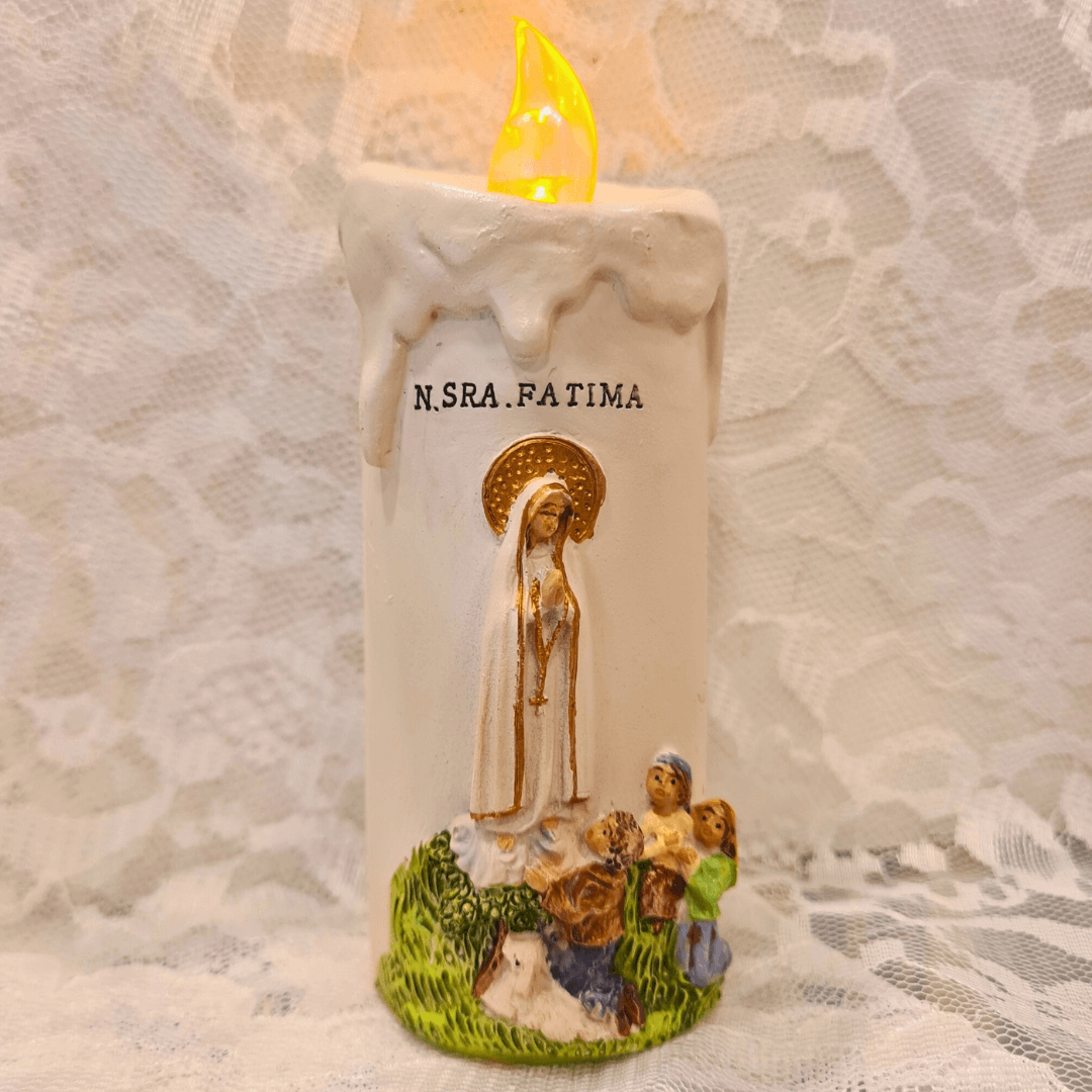 Our Lady’s Light - Fatima Apparition Candle (4.3'' | 11 cm)