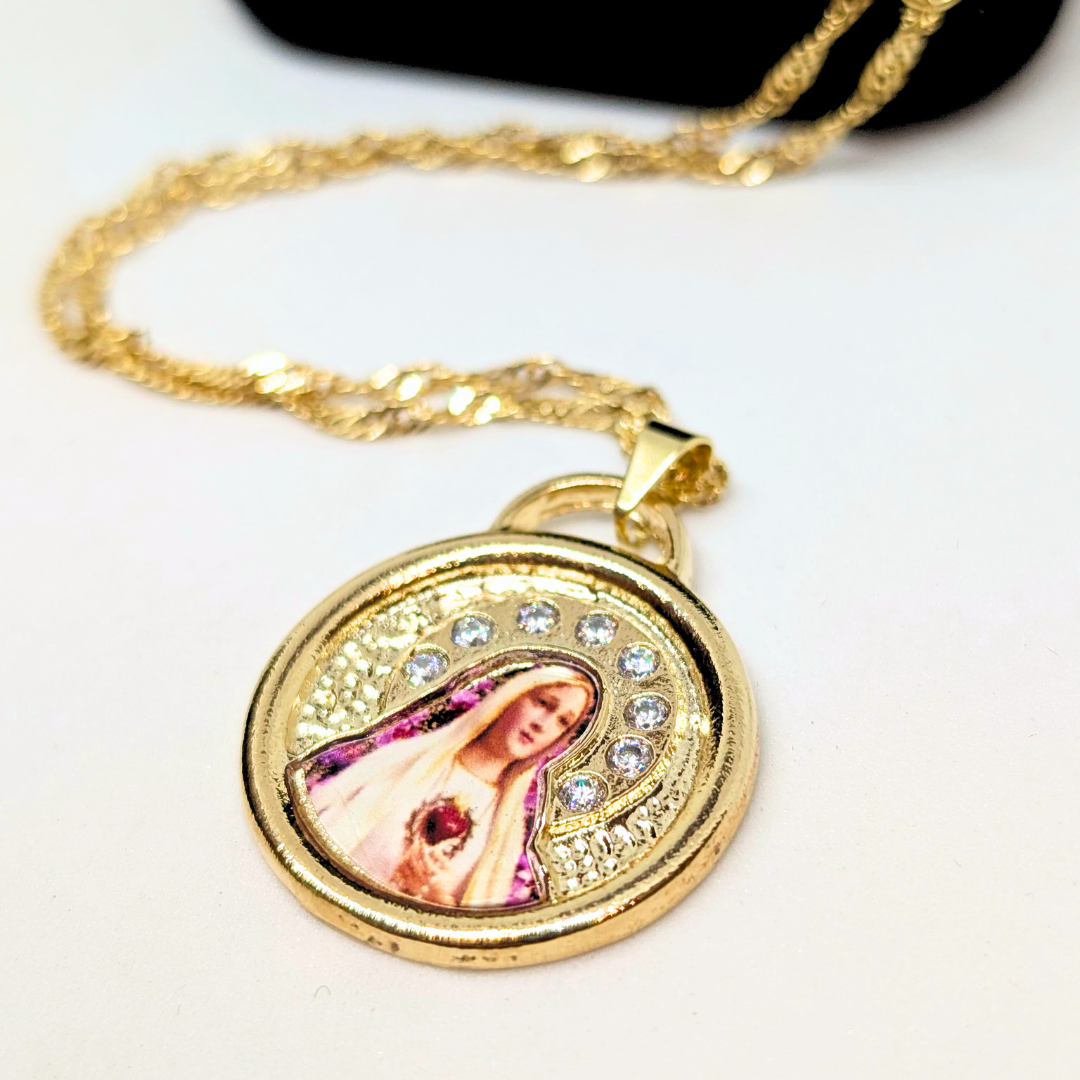 Our Lady of Fatima Necklace - Zirconia