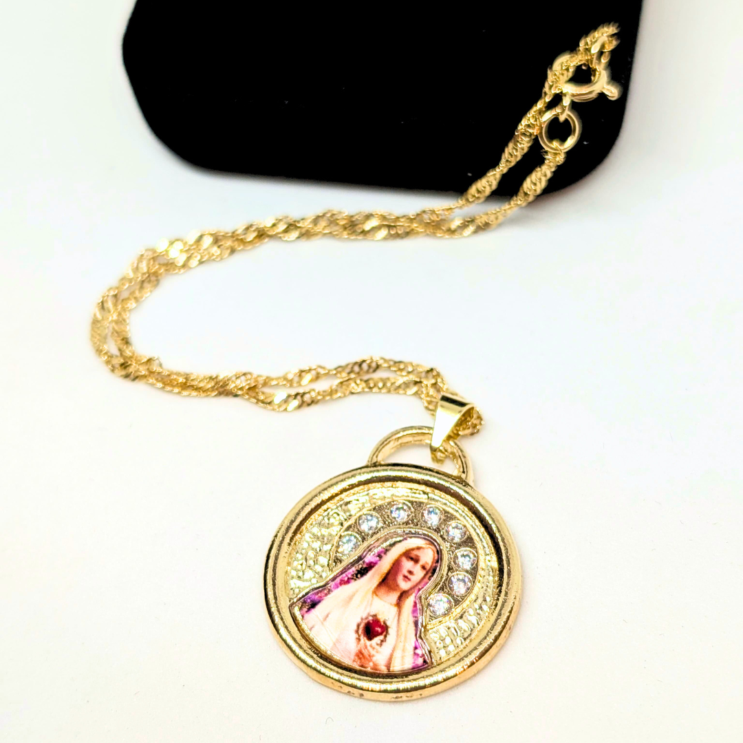 Our Lady of Fatima Necklace - Zirconia
