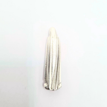 Load image into Gallery viewer, Pocket Our Lady of Fatima [1.7'' | 4,3cm]
