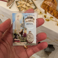 Load image into Gallery viewer, Laminated Fatima Prayer Card with Apparitions Medal
