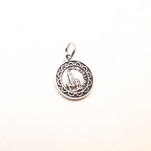 Load image into Gallery viewer, Relic of Fatima – Apparitions Medal with Terra de Fátima
