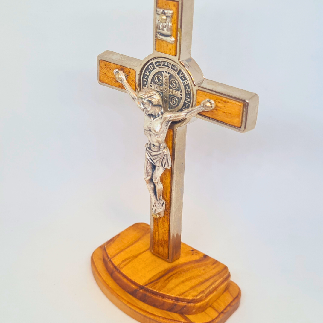 Saint Benedict Standing Crucifix [5.3'' | 13,5cm]