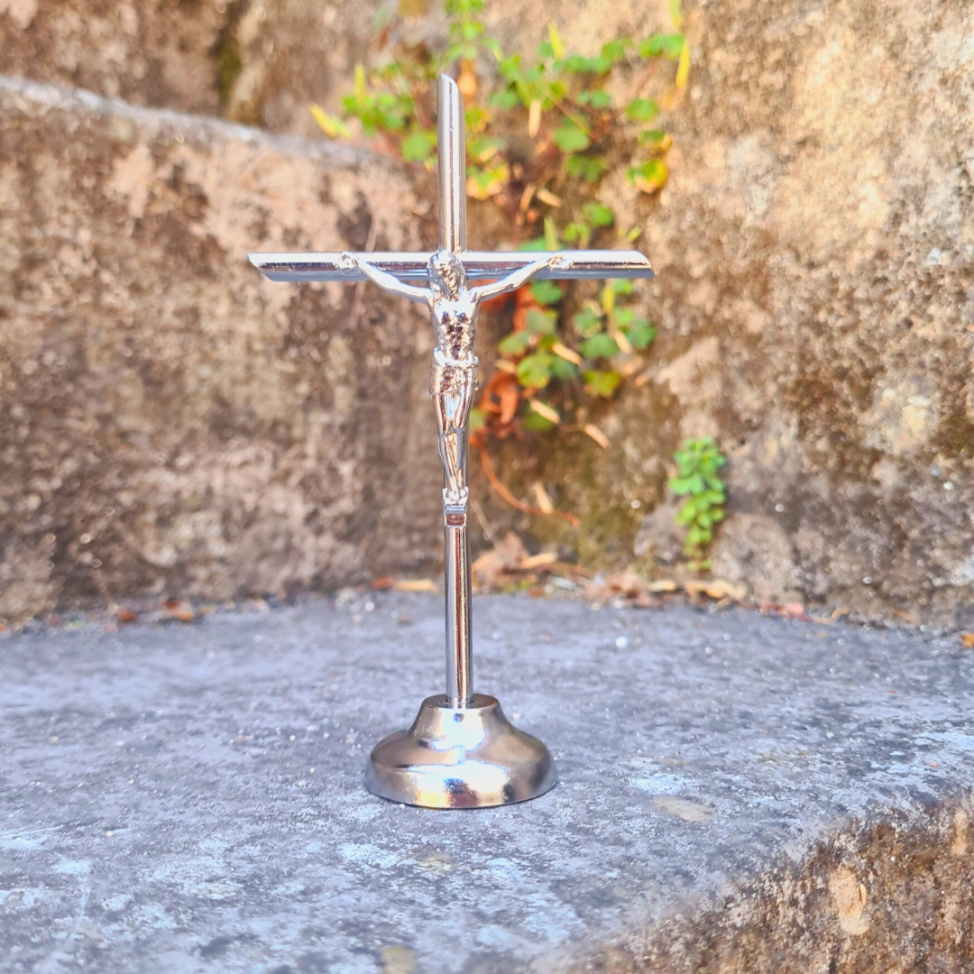 Standing Metal Crucifix [4.7'' | 12cm]