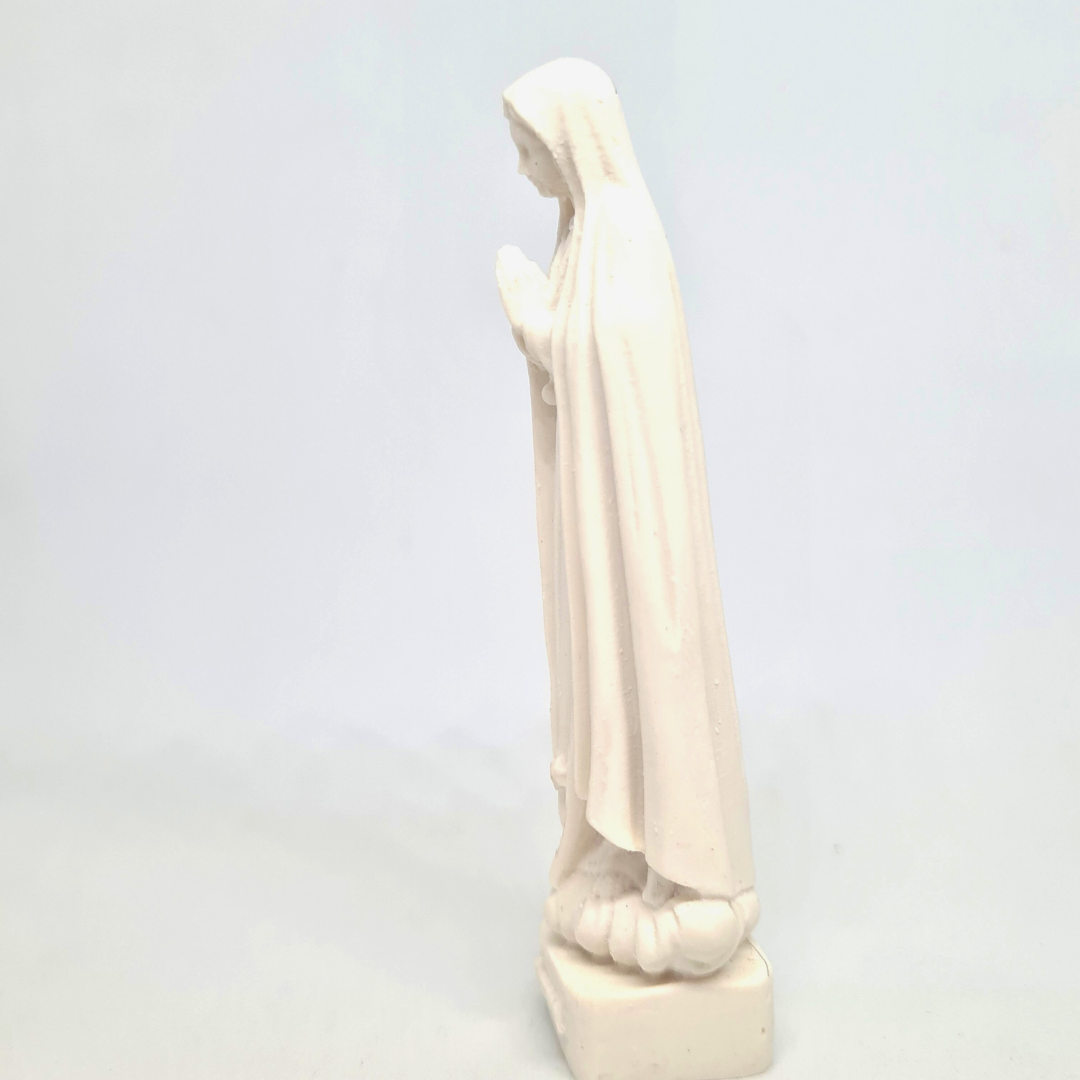 White Statue of Our Lady of Fatima [3.5'' | 9cm]