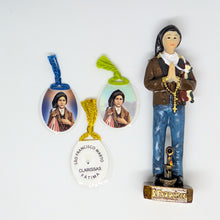 Load image into Gallery viewer, Saint Francisco Relic – Authentic Cloth from Saint Francisco Marto
