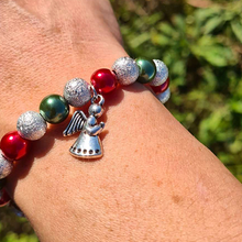 Load image into Gallery viewer, Christmas Bracelet - Red and Green
