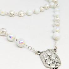 Load image into Gallery viewer, Christmas Rosary - Silver Holy Family

